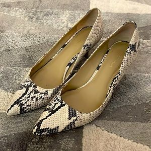 Ann Taylor pumps
